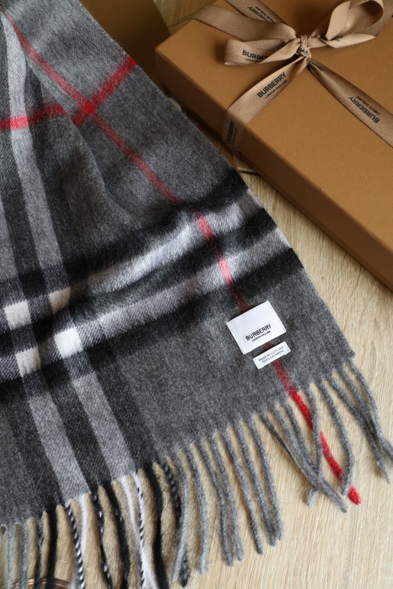 Burberry Шарф Check premium 168x30 см - Grey