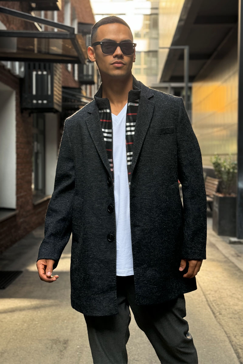 Burberry Тёмно-серое мужское пальто London England logo-embroidered