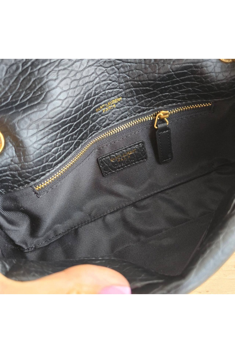 Yves Saint Laurent Кожаная сумка Calypso 27x13 см