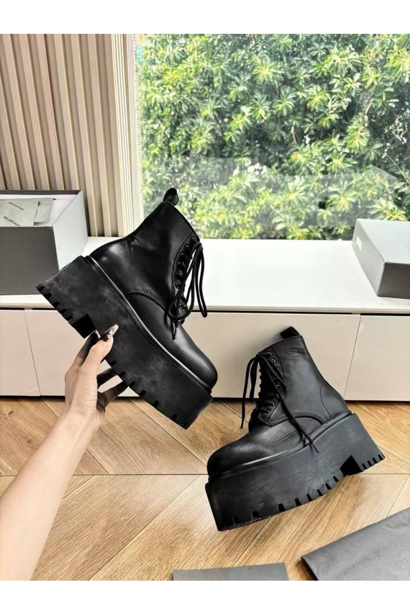 Balenciaga Женские кожаные ботинки Strike Platform premium