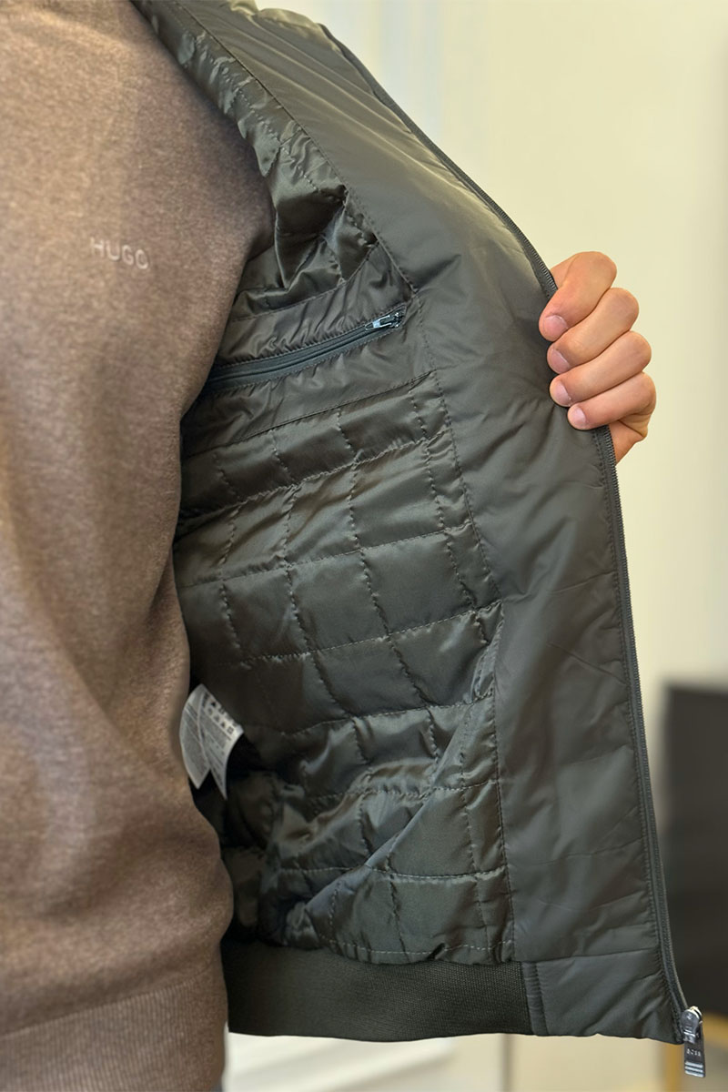 Hugо Воss Мужская зелёная куртка logo-patch 